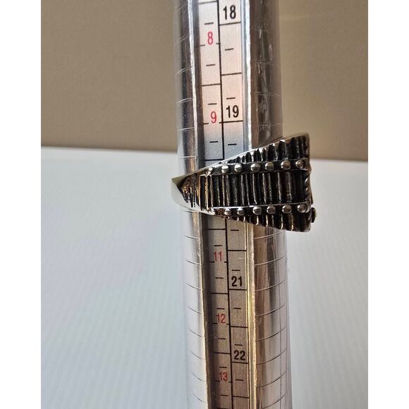 Relentless Betrayal Men's Pirate Ring - Picture 5 of 6